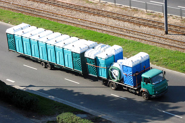 Best Portable restroom trailer rental  in Pasadena Hills, FL